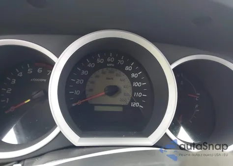 2009 Toyota Tacoma Prerunner V6 z USA, uszkodzony, nr VIN 3TMJU62N89M083272